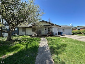 614 Tulip Ln, Rockville, IN 47872