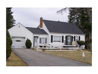 411 14th Ave, Beaver Falls, PA 15010