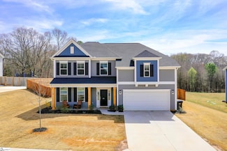 745 Oak Hill Ln, Belton, SC 29627