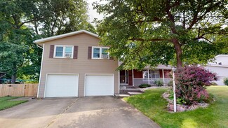 1975 Red Oak Dr, Mansfield, OH 44904