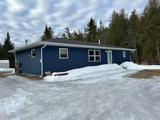 19720 Michigan 134, de Tour Village, MI 49725