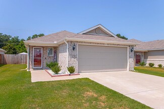 1809 Peony St, North Little Rock, AR 72117
