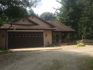 21590 Leeper Rd, Lakeville, IN 46536