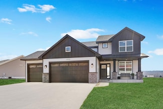 2444 Hadley Hills Dr NE, Rochester, MN 55906