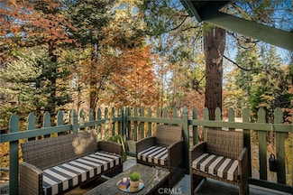 265 Flower Dr, Lake Arrowhead, CA 92352