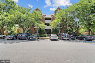 1344C Garden Wall Cir Unit 510, Reston, VA 20194