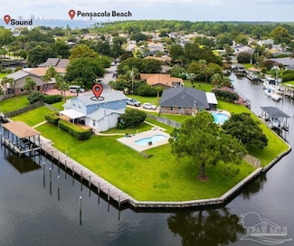 1044 Aquamarine Dr, Gulf Breeze, FL 32563