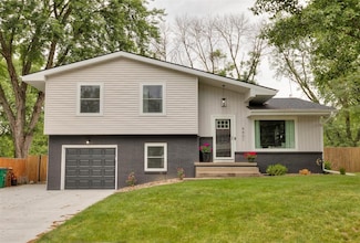 8401 Airline Ave, Urbandale, IA 50322