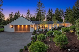 2610 86th Ave NE, Clyde Hill, WA 98004