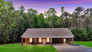 1201 Larry Dr, Scottsboro, AL 35769