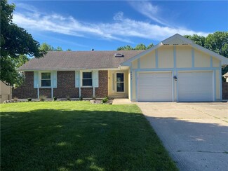 3609 NE 77th St, Kansas City, MO 64119