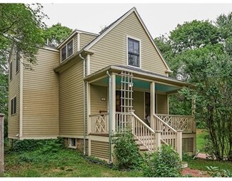 20 Shawmut Park, Newton Upper Falls, MA 02464