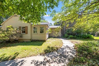 53 Stickney Hill Rd, Concord, NH 03301