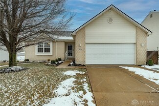 436 Thompson Dr, Fairborn, OH 45324