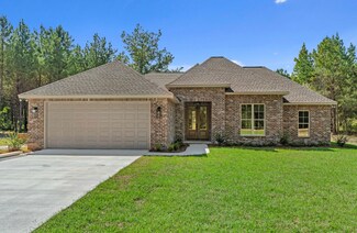 589 J C Burt Rd, Hattiesburg, MS 39401