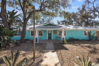 1134 Whiddon Ave, Cedar Key, FL 32625