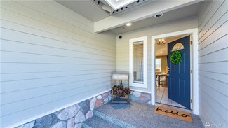 386 4th Ave SE, Pacific, WA 98047