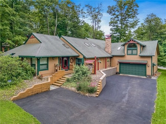463 Gardner Rd, Hidden Valley, PA 15502
