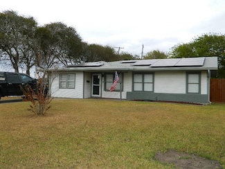 101 Maple Dr, Portland, TX 78374