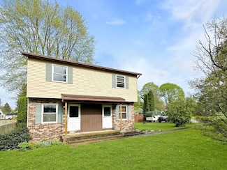 240 Maple St, Edinboro, PA 16412