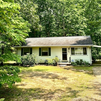 184 N Bluff Cir, Monteagle, TN 37356