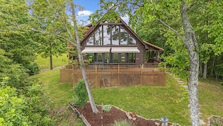 1085 Thunder Ridge Dr, South Pittsburg, TN 37380
