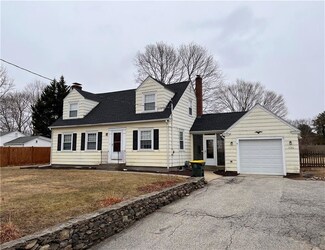 526 Putnam Pike, Greenville, RI 02828