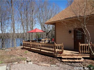 400 Dutcherville Rd, Constantia, NY 13044