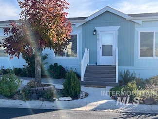8287 Blue Rim Ln, Boise, ID 83716