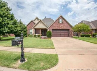 1516 W Rockport St, Broken Arrow, OK 74012