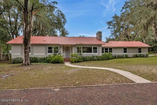 2202 Campbell St, Palatka, FL 32177