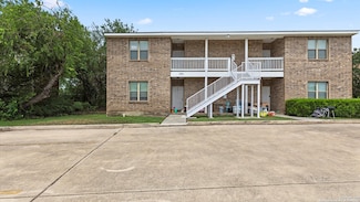 530 Dukeway Unit 2, Universal City, TX 78148