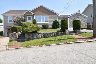 20 Woodland Ave, Cranston, RI 02920