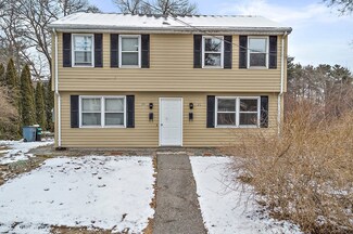 24 Curve Rd Unit 26, Stoneham, MA 02180