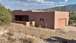 145 Windmill Trail N, Placitas, NM 87043