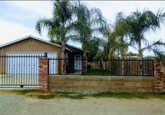 41895 Hollister Rd, Orosi, CA 93647