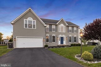 1136 Presidential Dr, Quakertown, PA 18951