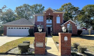 11 Lacey St, Hooks, TX 75561