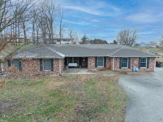 807 N Connie St, Otterville, MO 65348