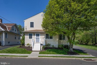834 Monroe Ave, Glenside, PA 19038