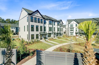 230 Somerset Acres Dr, Summerville, SC 29486