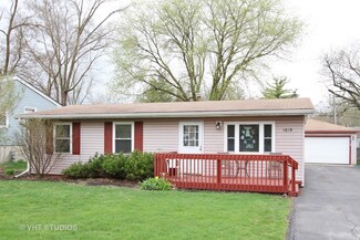 1619 Pleasant Ave, McHenry, IL 60050