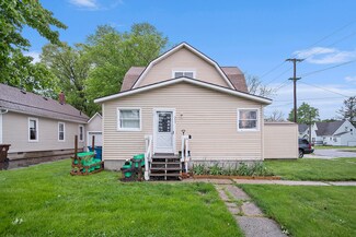 211 S State St, Sparta, MI 49345