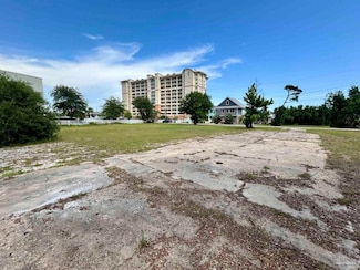 10108 Nelle Ave, Pensacola, FL 32507