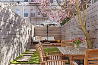 171 Monitor St, Brooklyn, NY 11222