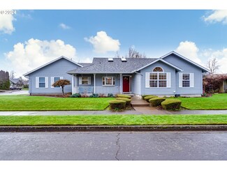 4184 N Clarey St, Eugene, OR 97402