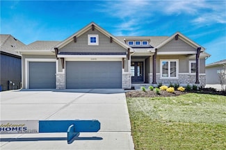 22039 W 100th Terrace, Lenexa, KS 66220