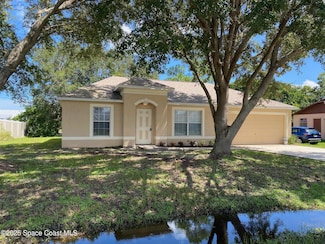 147 Oakcrest Ave NE, Palm Bay, FL 32907