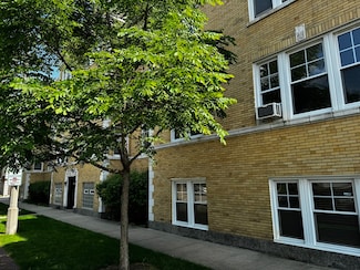 229 Chicago Ave Unit 1, Oak Park, IL 60302