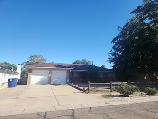 8505 Hannett Ave NE, Albuquerque, NM 87112